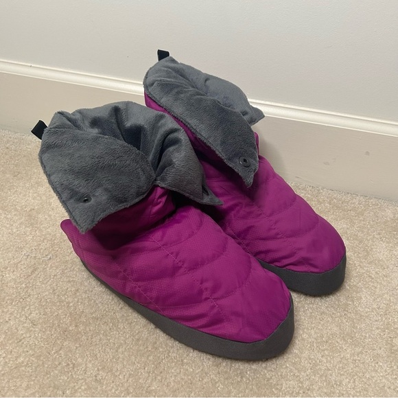 NEW REI Duck Down Pink Fleece Lined Camping Bootie Slipper Boot Women Size Large - Picture 2 of 8